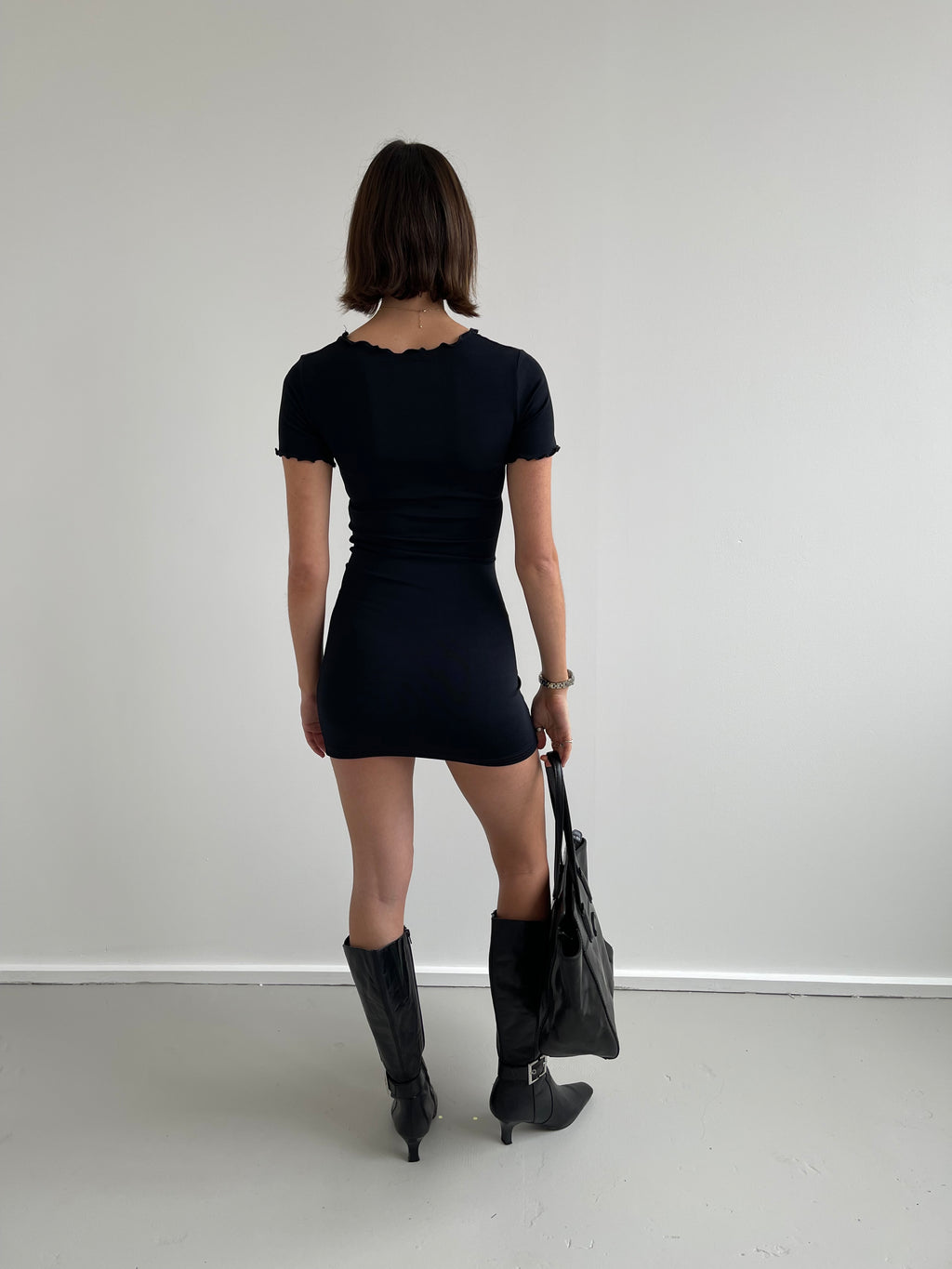 Art Collection black t-shirt dress