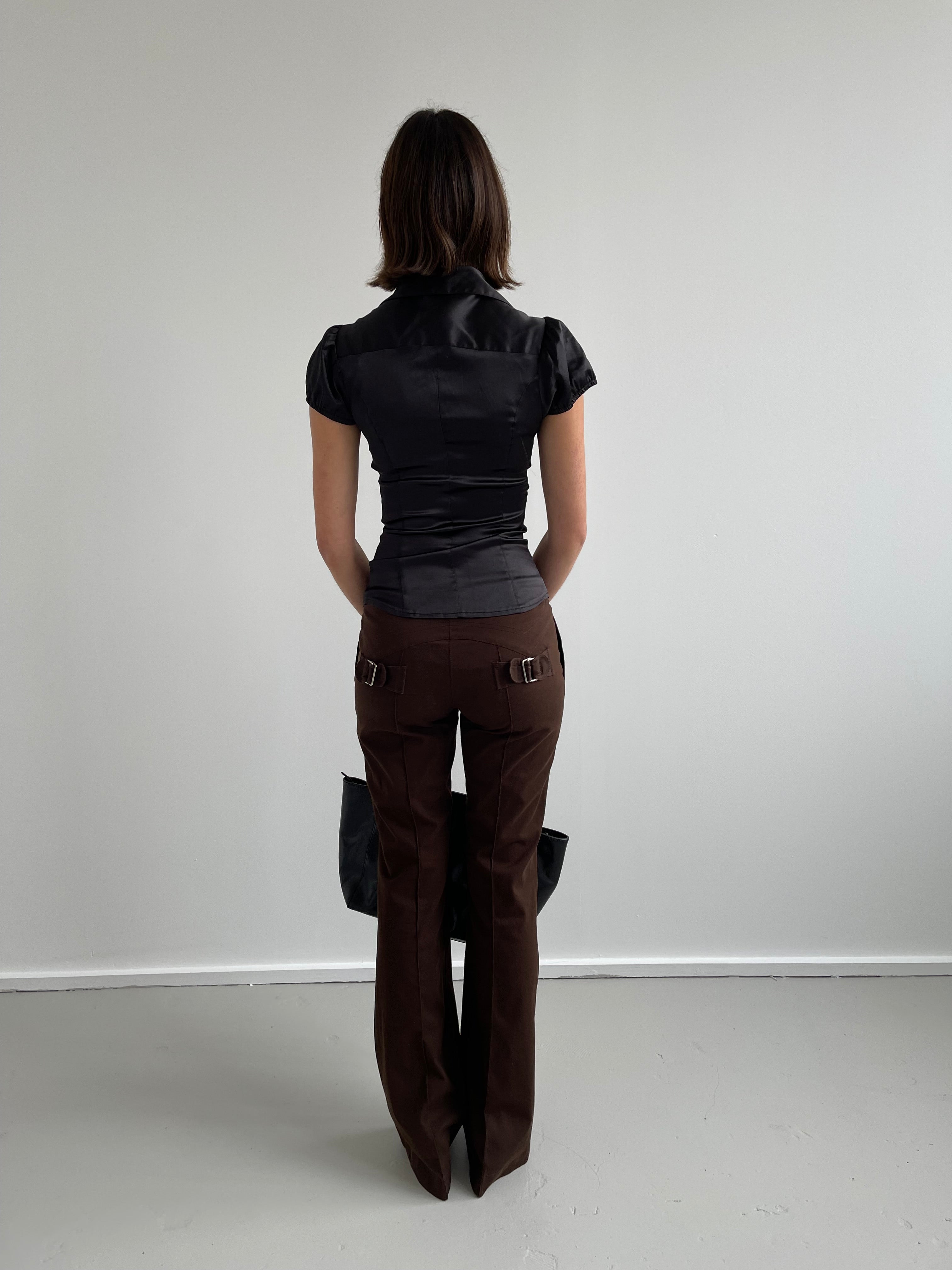 00s black satin fitted short sleeved shirt