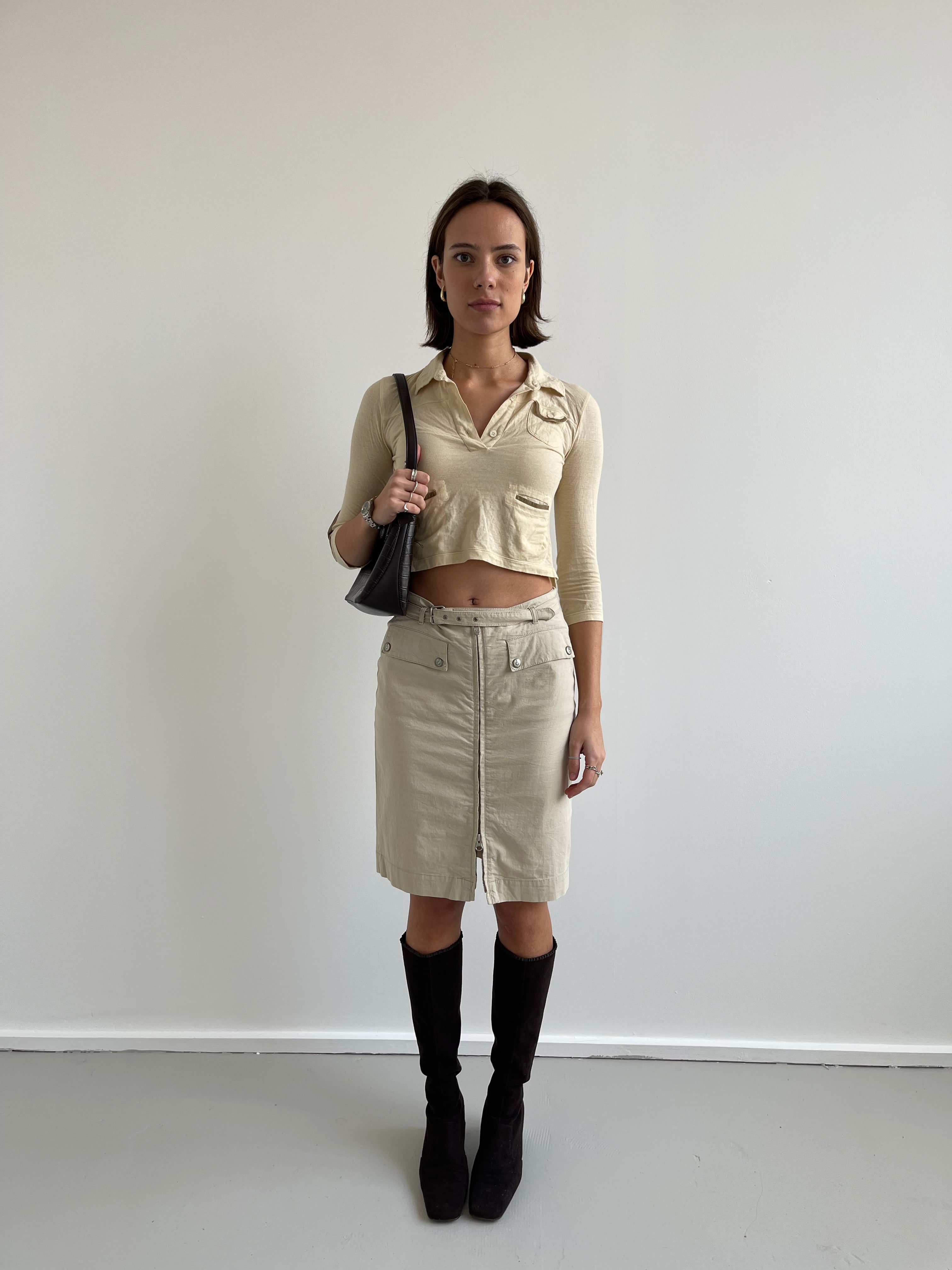 Bootleg Prada beige button up collared top