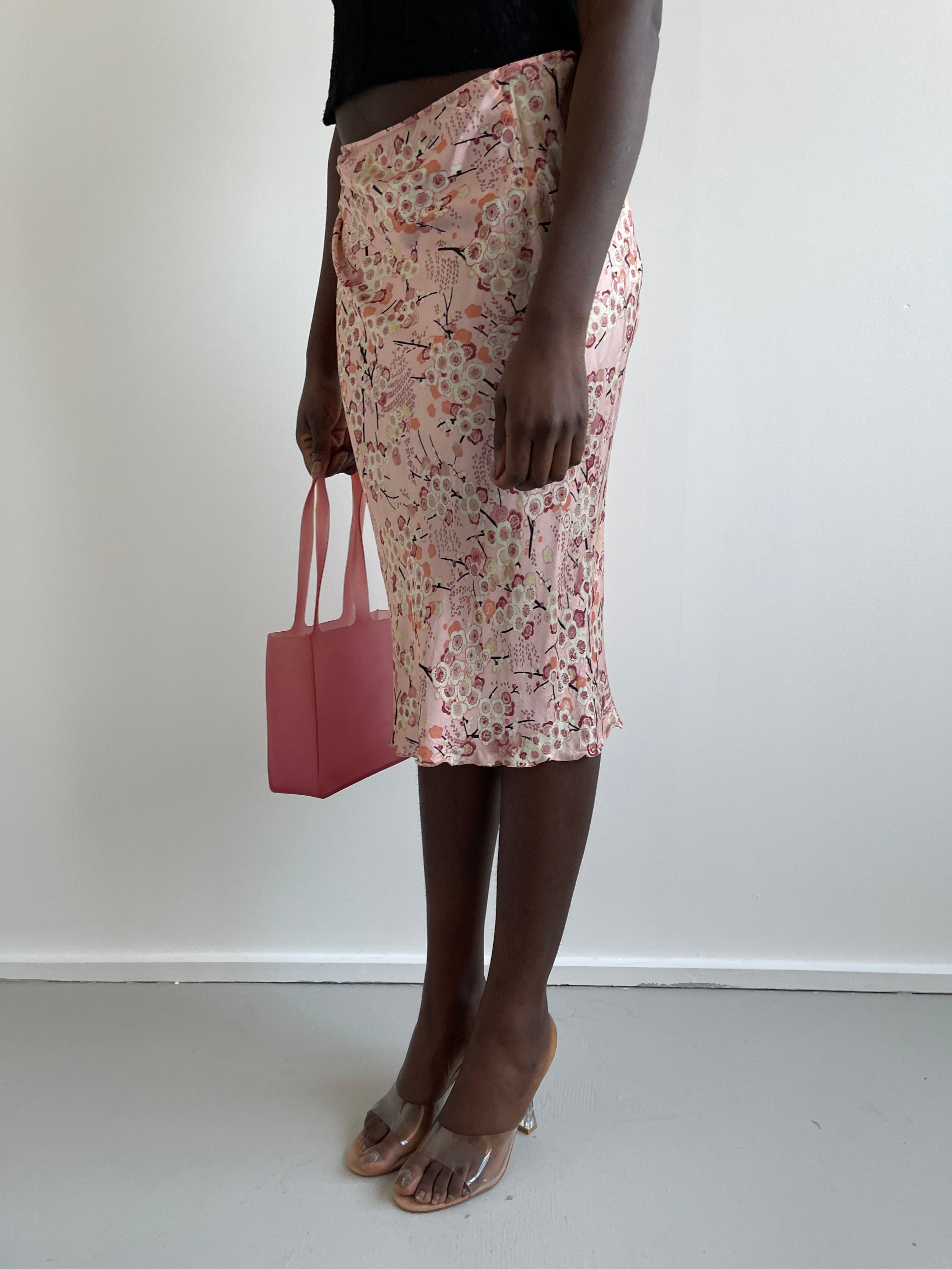 Deliaderrari pink blossom floral satin skirt