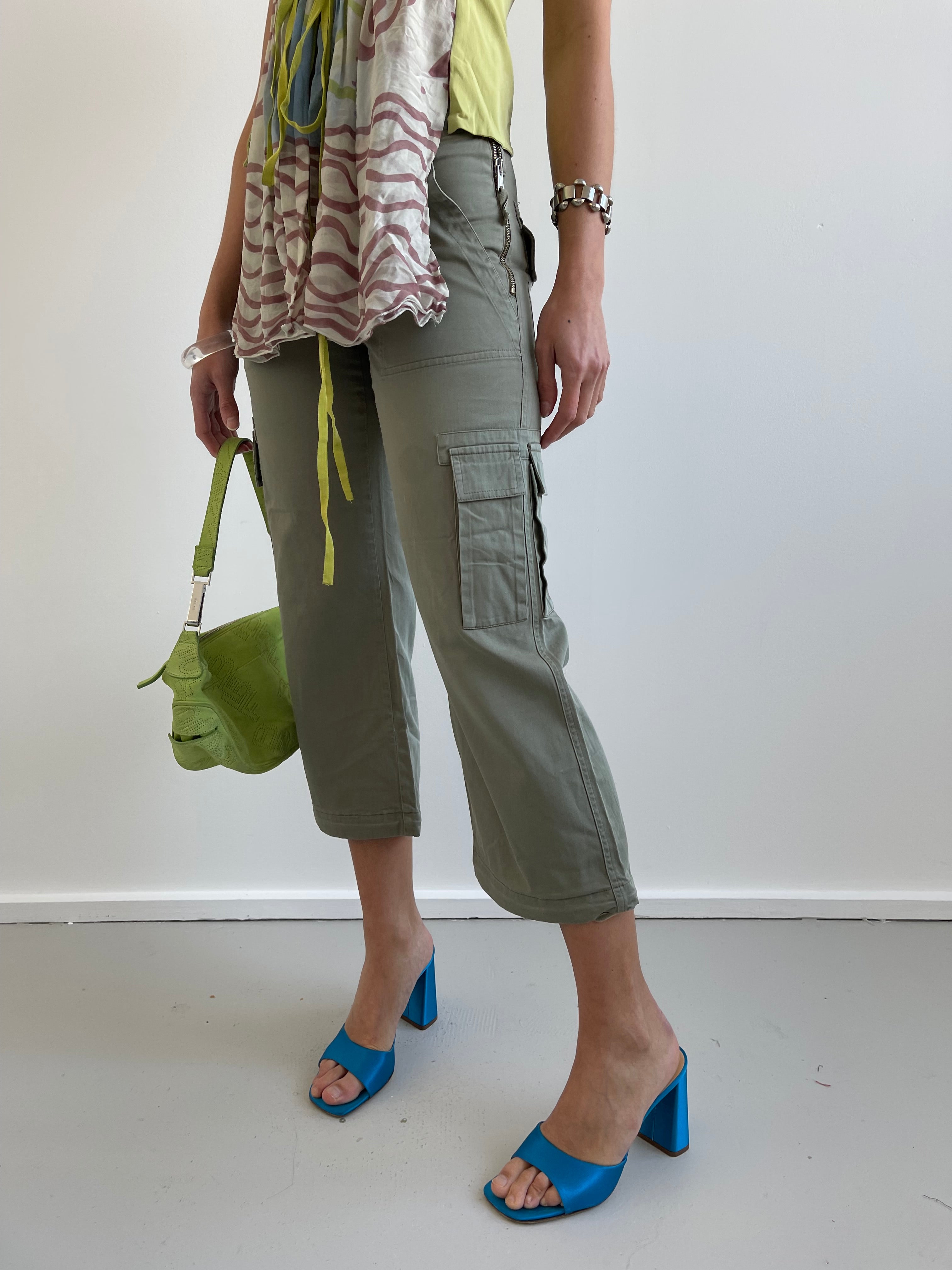 Max & Co Khaki cut off capris