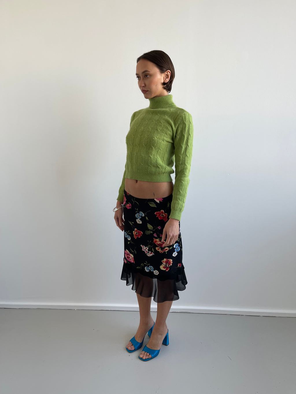 90s green cable knit jumper with roll neck