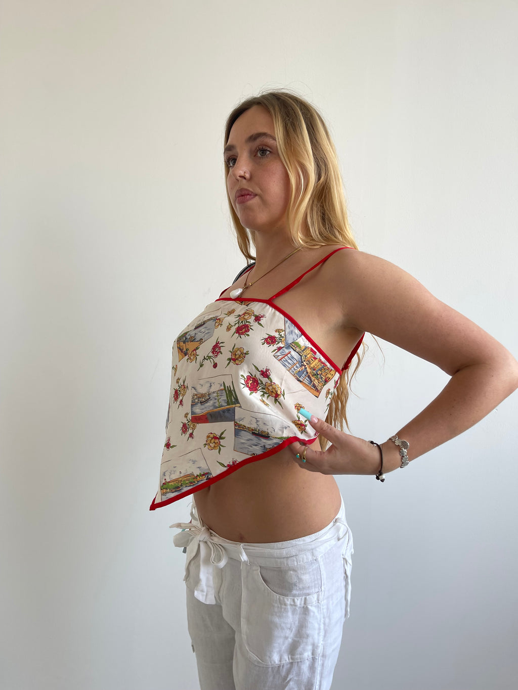 Intimissimi illustrated floaty handkerchief top