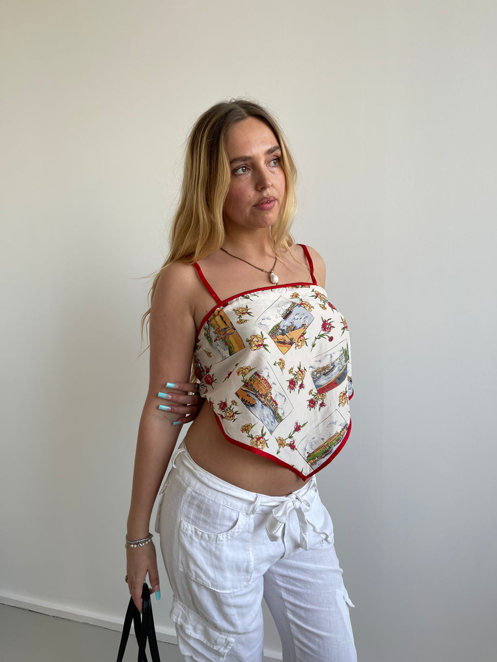 Intimissimi illustrated floaty handkerchief top