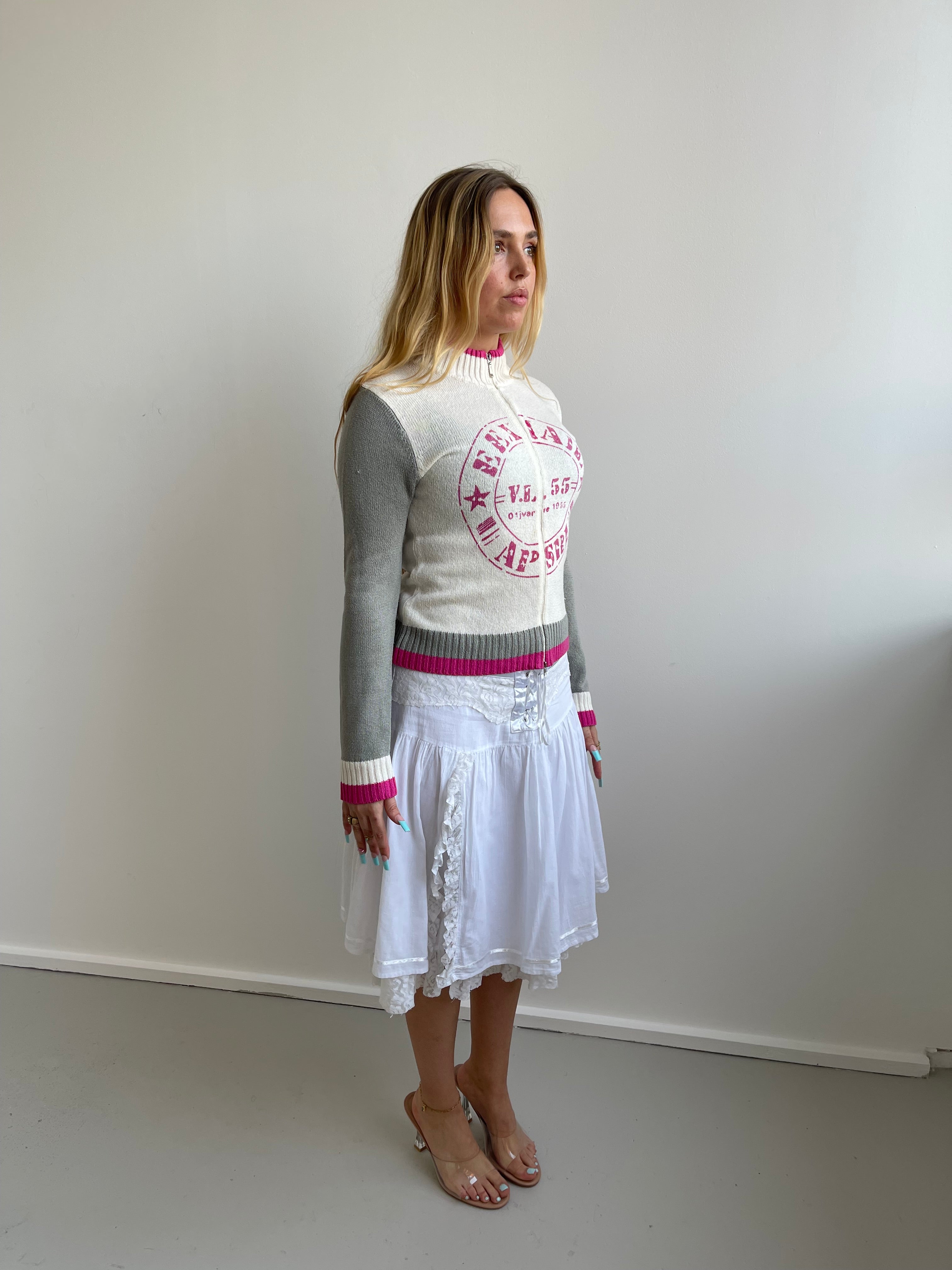 Reds pink, grey and cream zip up jumper