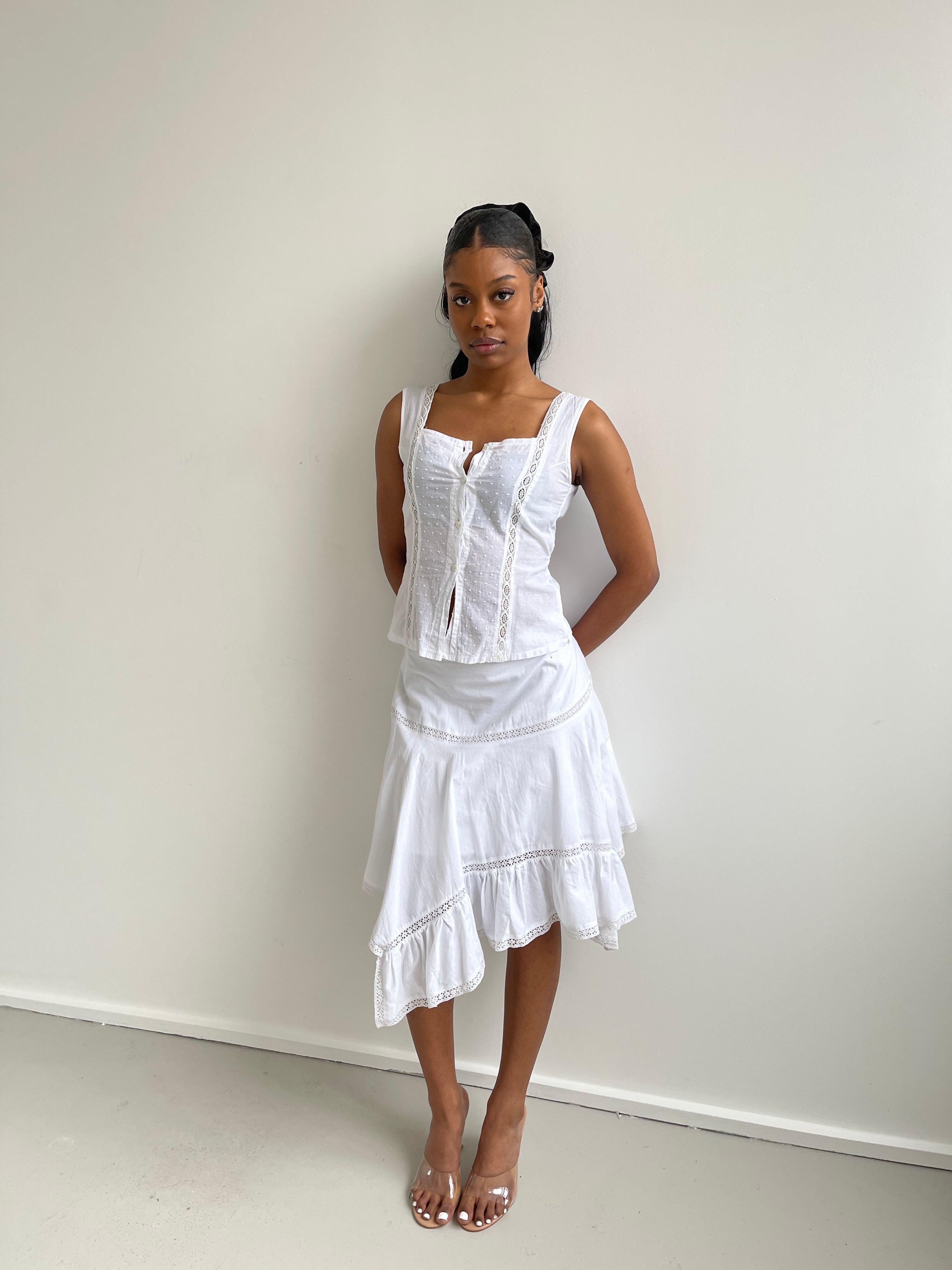 Vintage white cotton and lace sleeveless blouse