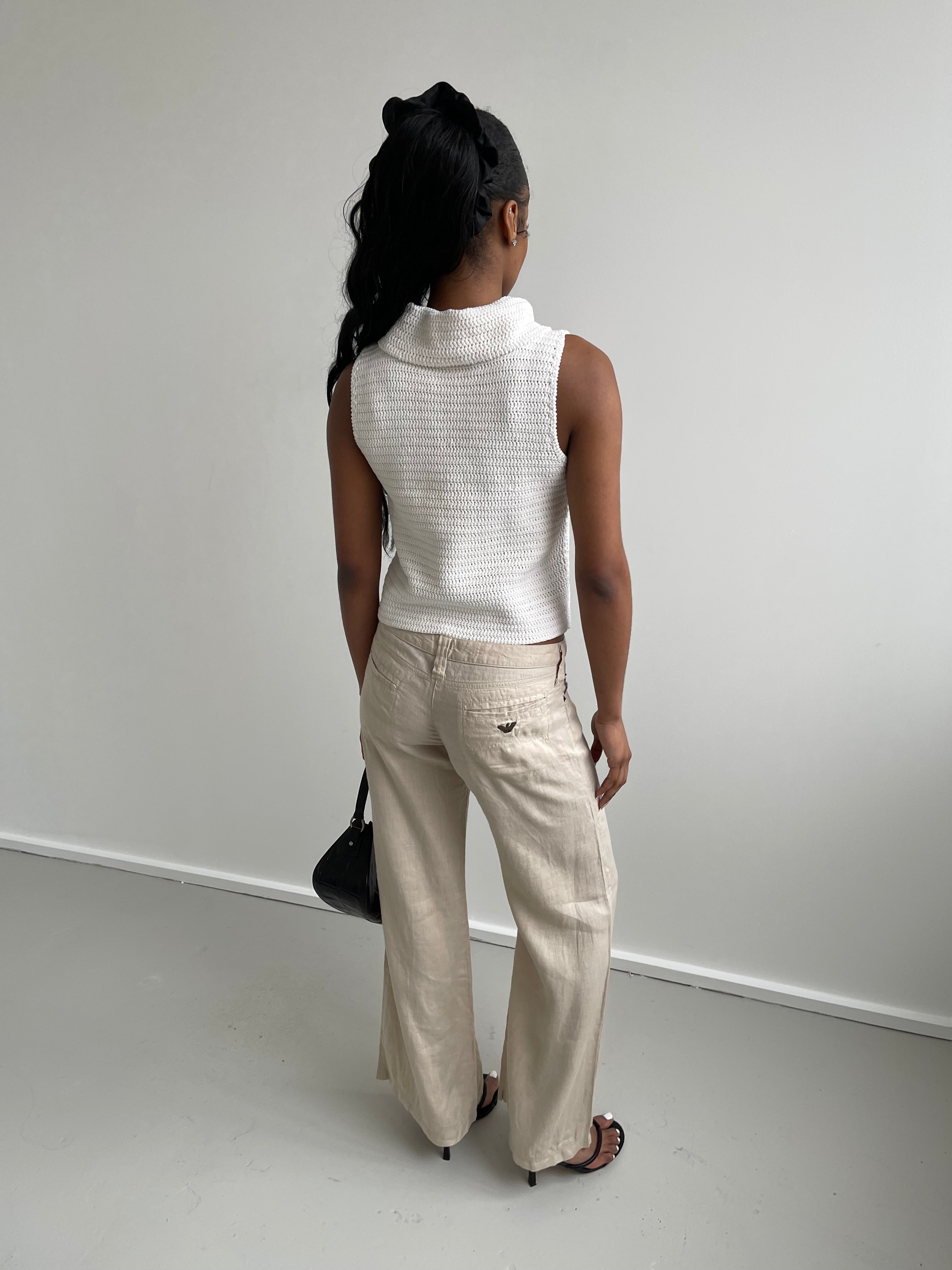 Vintage white knit high neck tank top vest