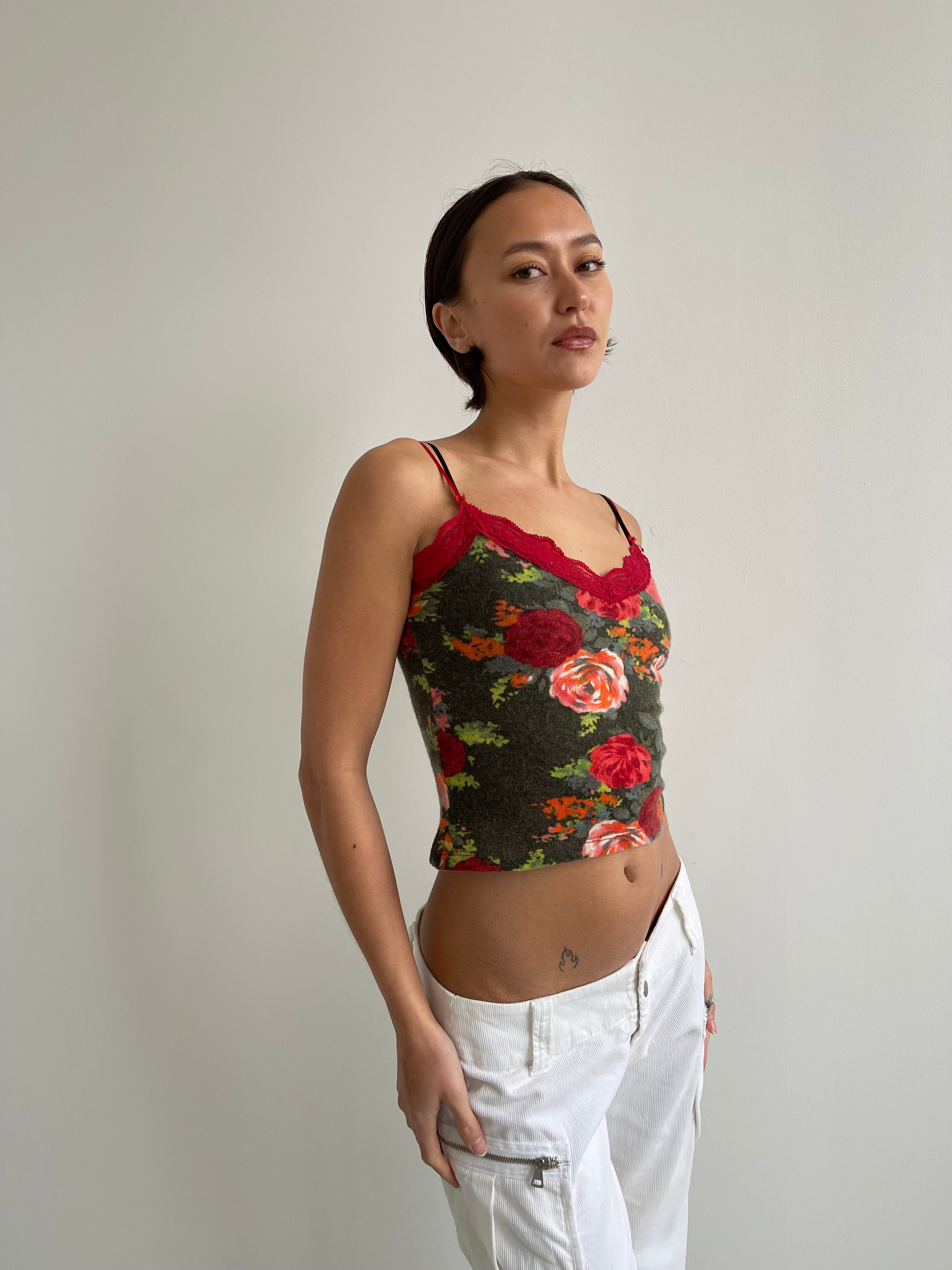 Red and khaki green floral fine knit top