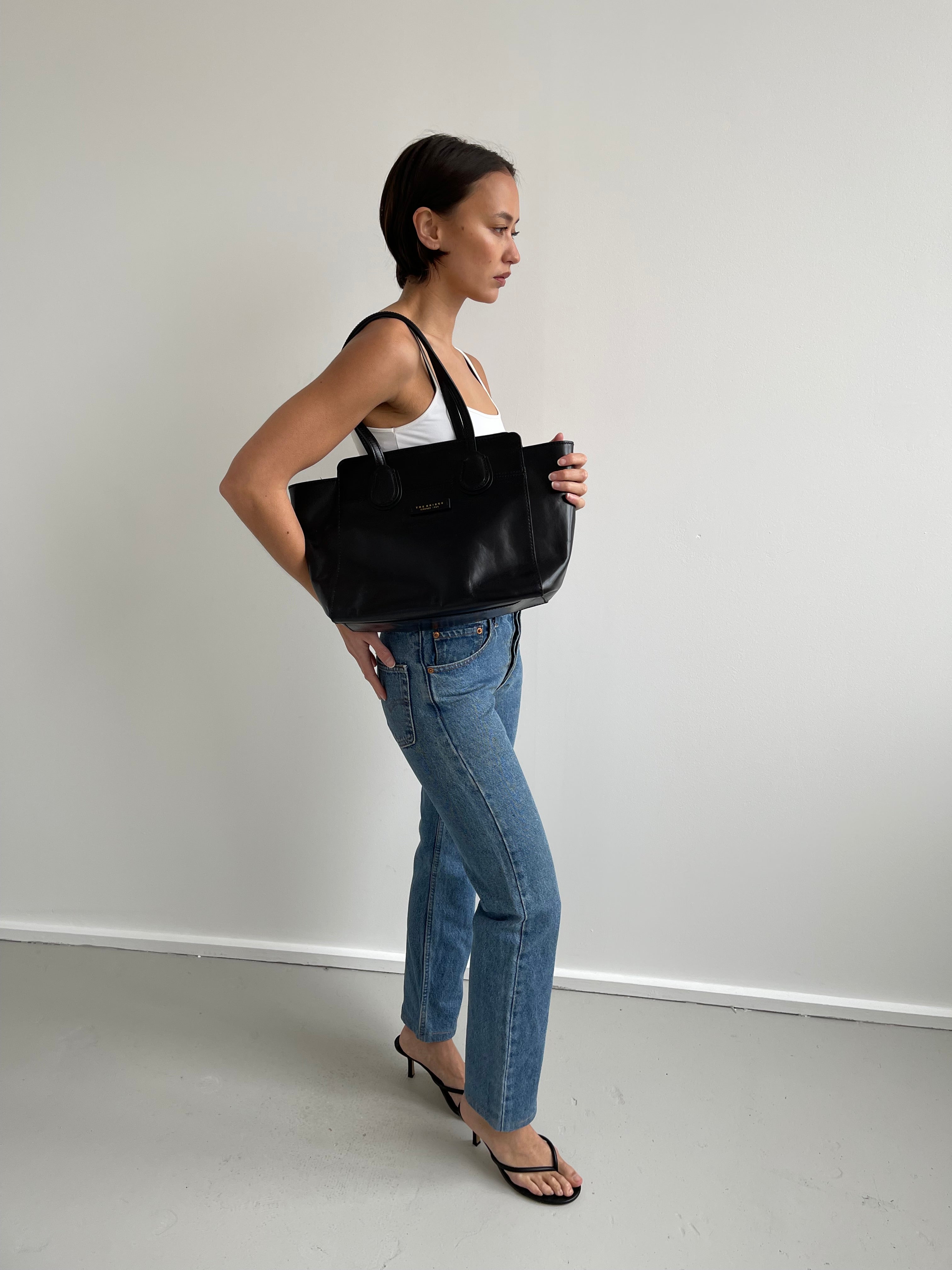 Vintage black leather handbag