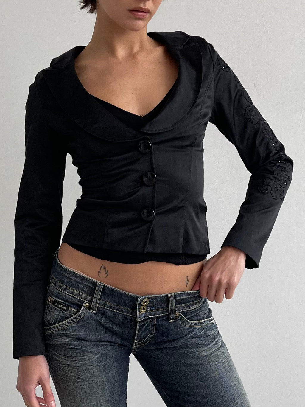 Vintage black satin fitted jacket