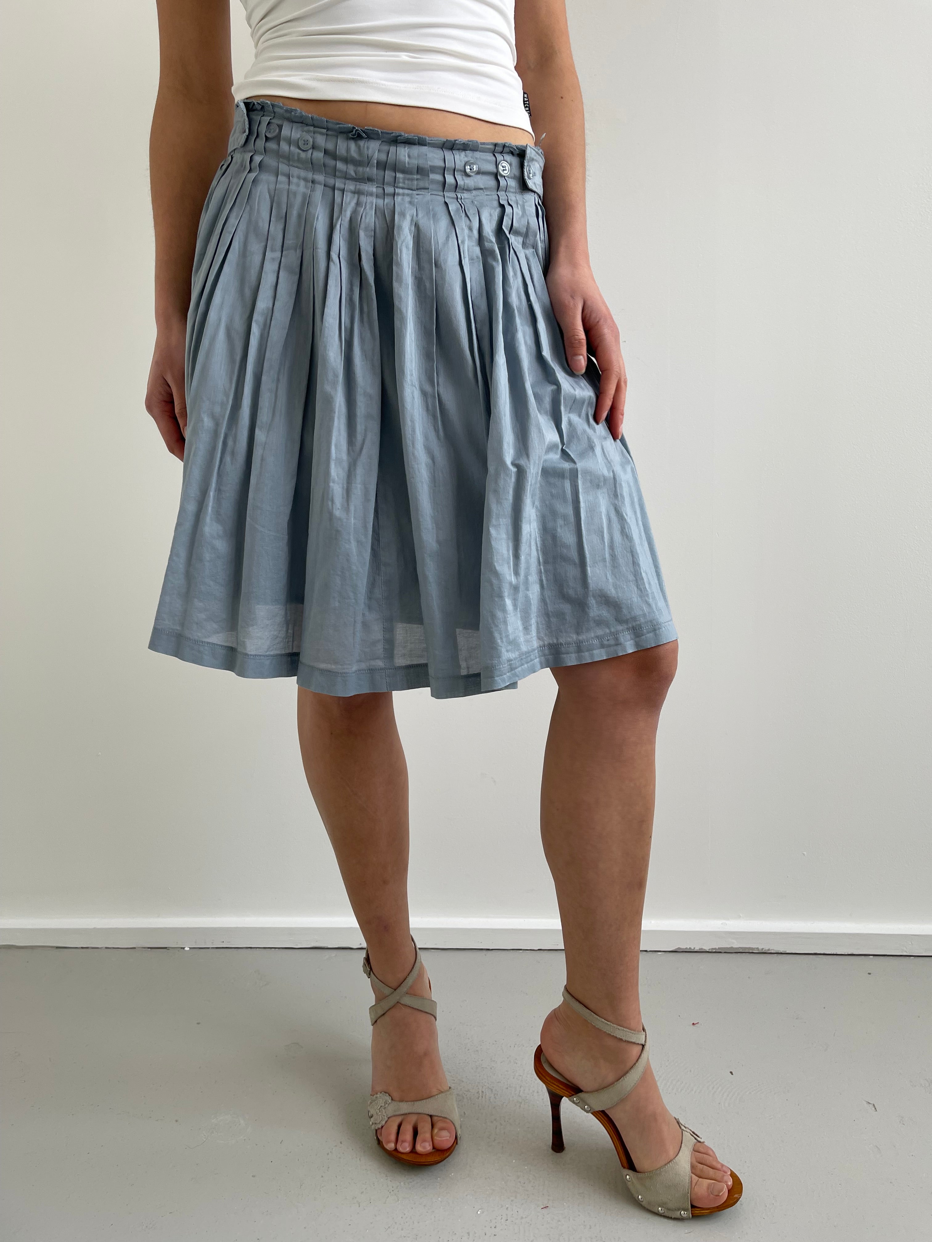 Sisley duck egg blue pleated knee length skirt