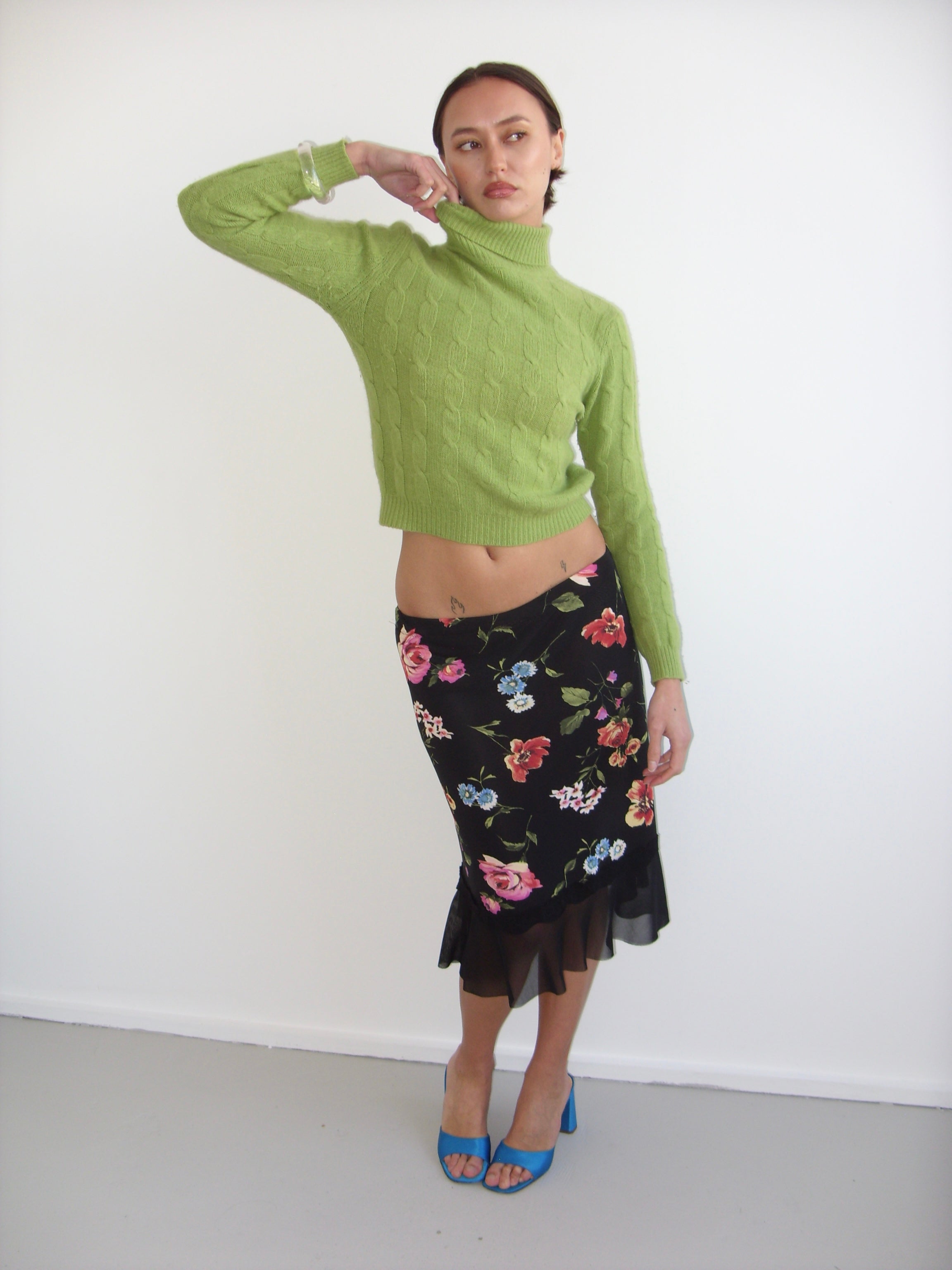 90s green cable knit jumper with roll neck