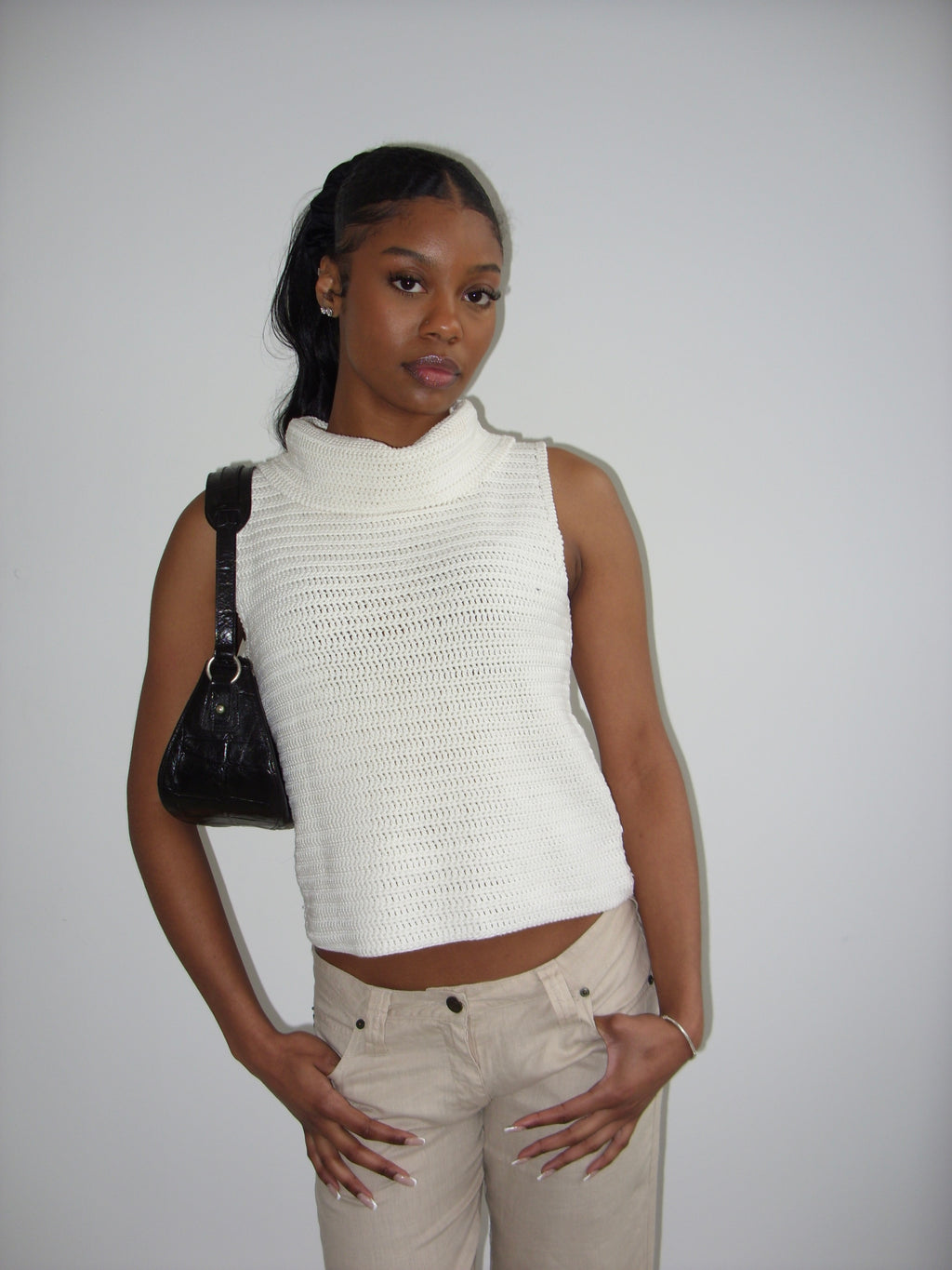 Vintage white knit high neck tank top vest