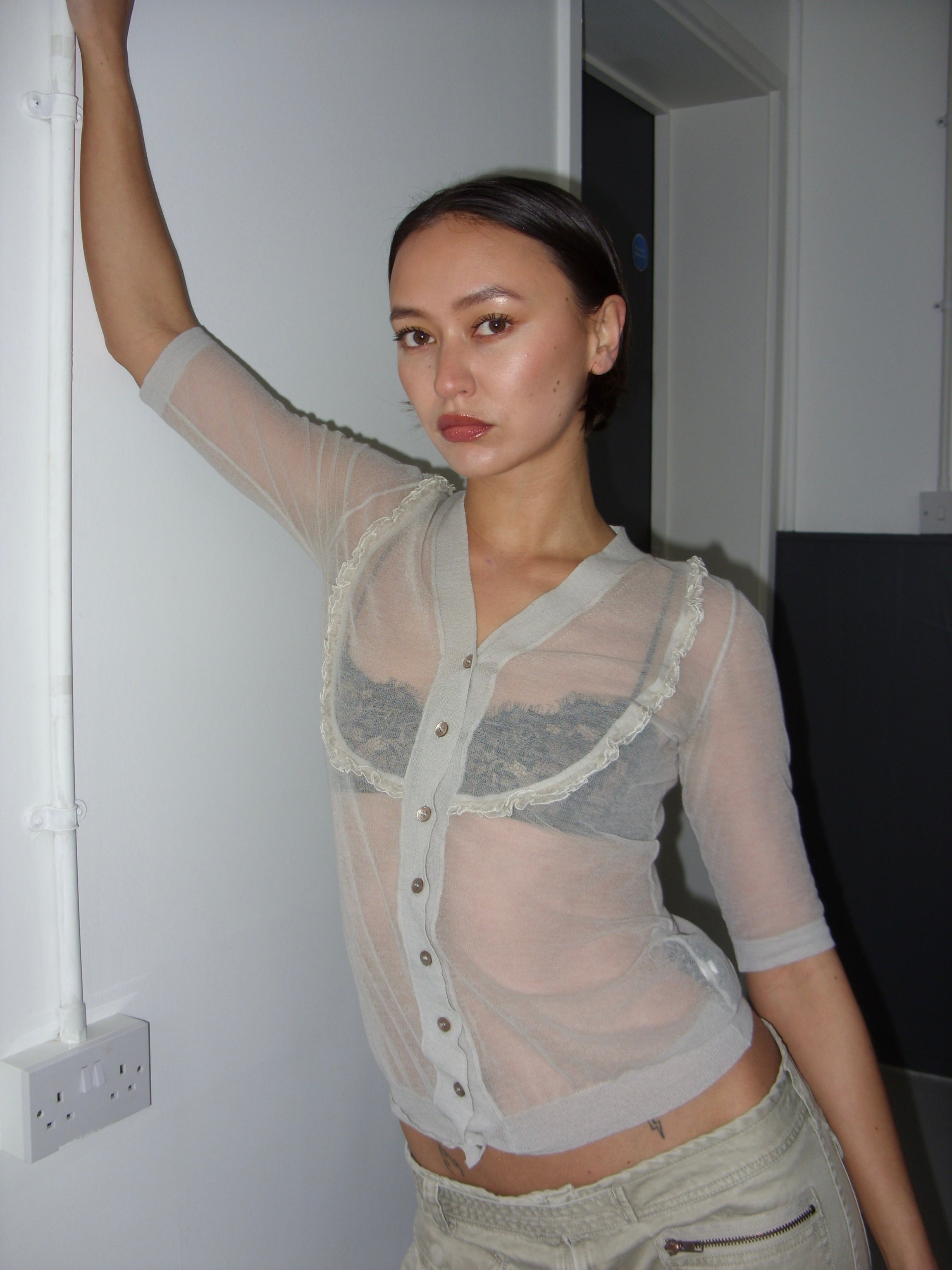 Burberry grey fine knit short sleeved blouse