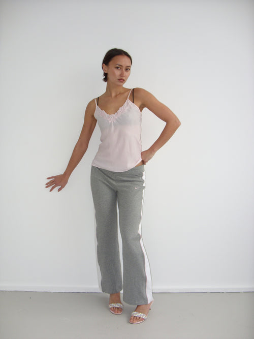 1Ama baby pink vintage cami top